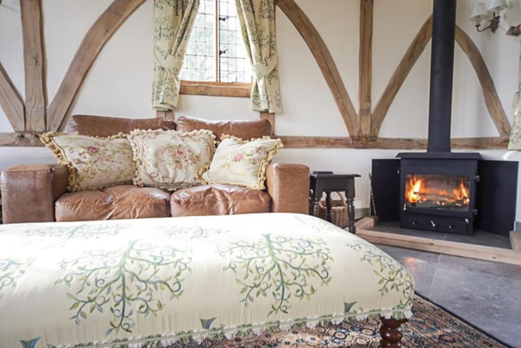 Ebony Cottage Tenbury Wells Esterno foto